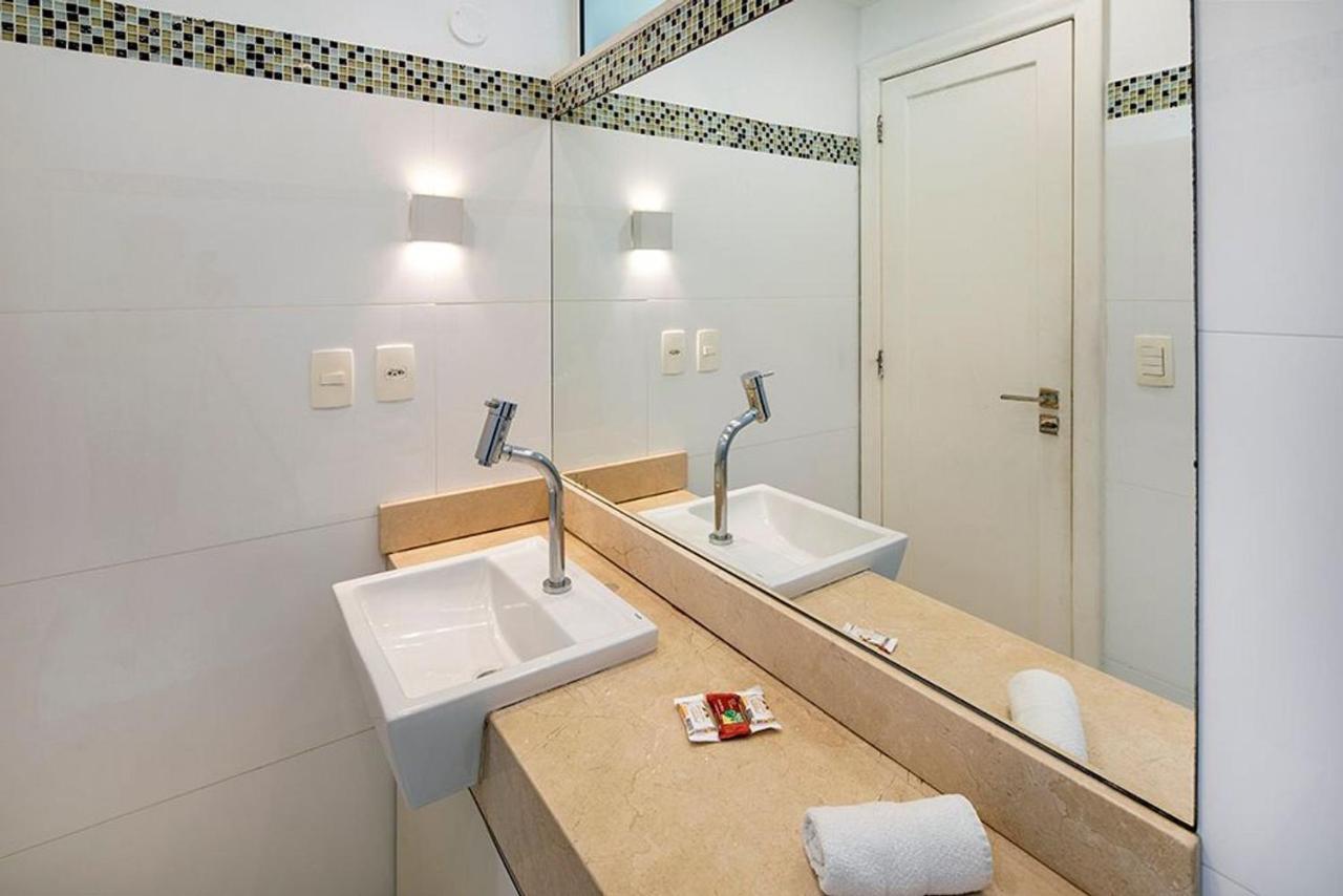 Apartamento Espaçoso E Confortável 4 Quartos Em Copacabana 8 Pessoas! *